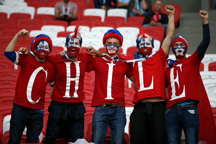 Este domingo se juega la final de la Copa Confederación en San Petersburgo, Rusia, entre las selecciones de Chile y Alemana. El partido se realizará a las 14 horas de Chile. Y los hinchas expresaron su apoyo el triunfo de LaRoja con el hashtag.