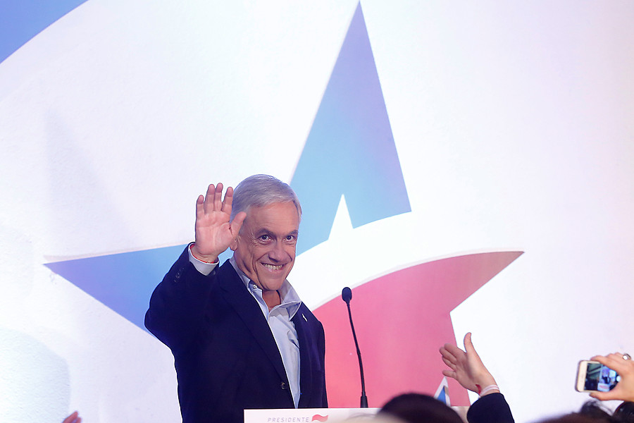 Analista político aseguró que votos de Felipe Kast serán decisivos para la candidatura de Sebastián Piñera