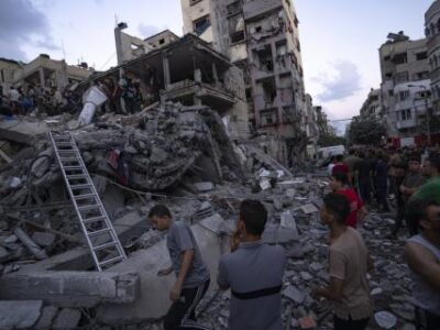 Ofensiva de Israel deja más de 32 mil palestinos muertos y 75 mil heridos en la Franja de Gaza