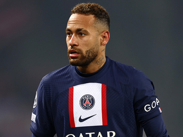 Justicia francesa registra la sede del PSG en medio de una investigación por la compra de Neymar