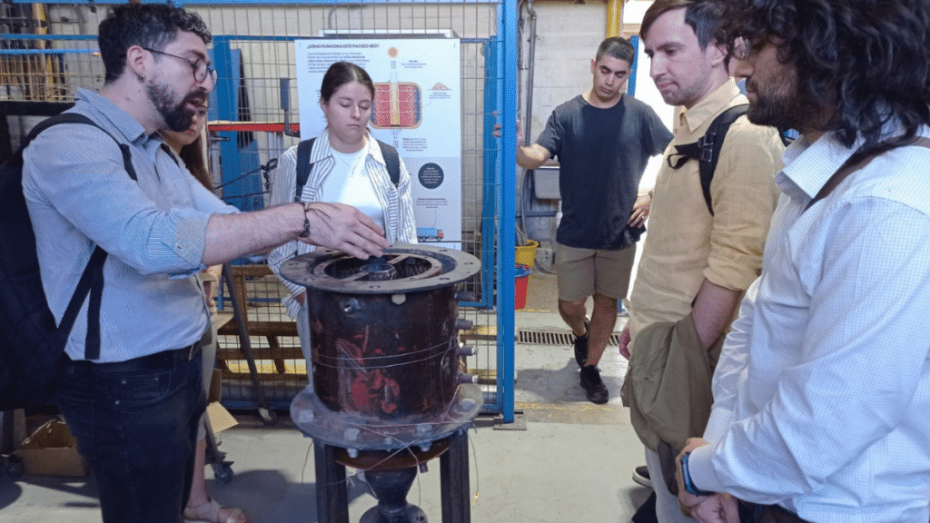Investigadores chilenos utilizan la escoria de cobre para desarrollar el primer almacenamiento térmico (1)