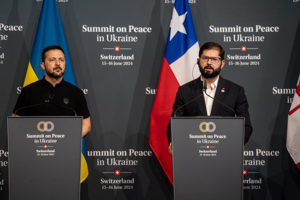Presidente Boric: Chile apoya "proceso para alcanzar la paz" en Ucrania