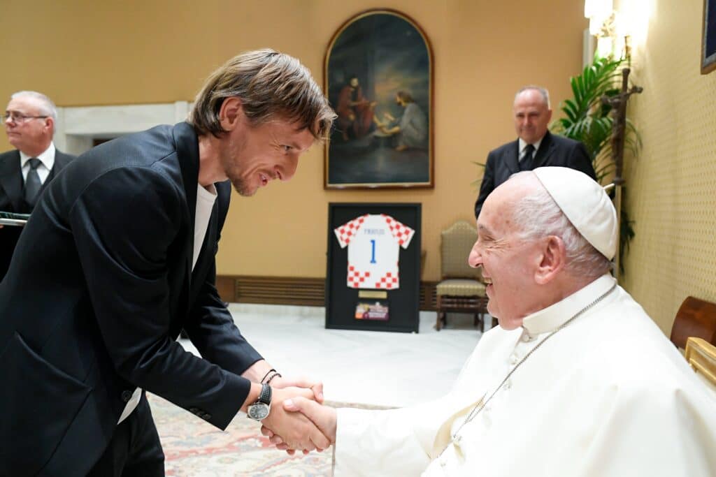 El Papa se reune con el plantel croata