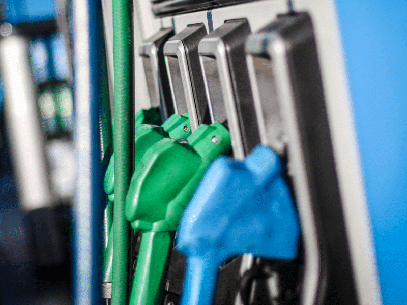 Enap reportó baja en el precio de las bencinas
