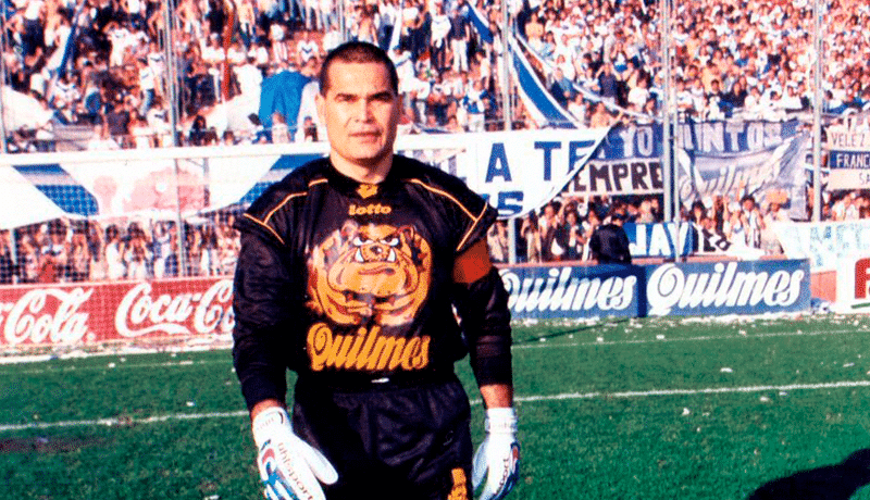 José Luis Chilavert en su época de jugador en Vélez