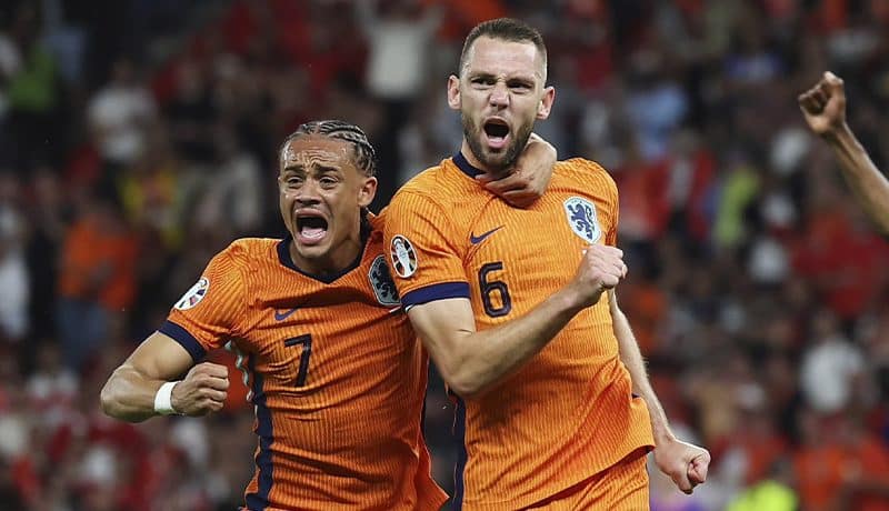 Países Bajos avanza a las semifinales de la Euro
