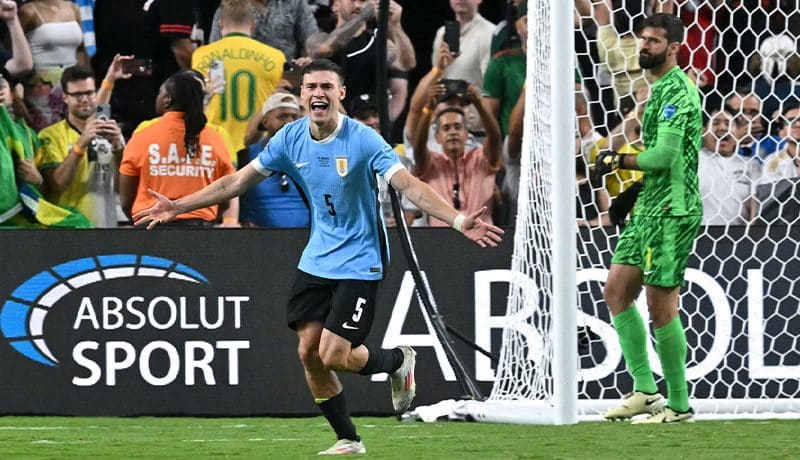 Uruguay supera a Brasil en penales y avanza en la Copa América.